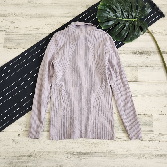 Athleta Flurry Endeavor Turtleneck Shasta Purple Grey Size Small - Picture 7 of 7
